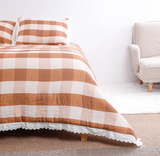 Vintage Plaid with Lace Trim Comforter Sets