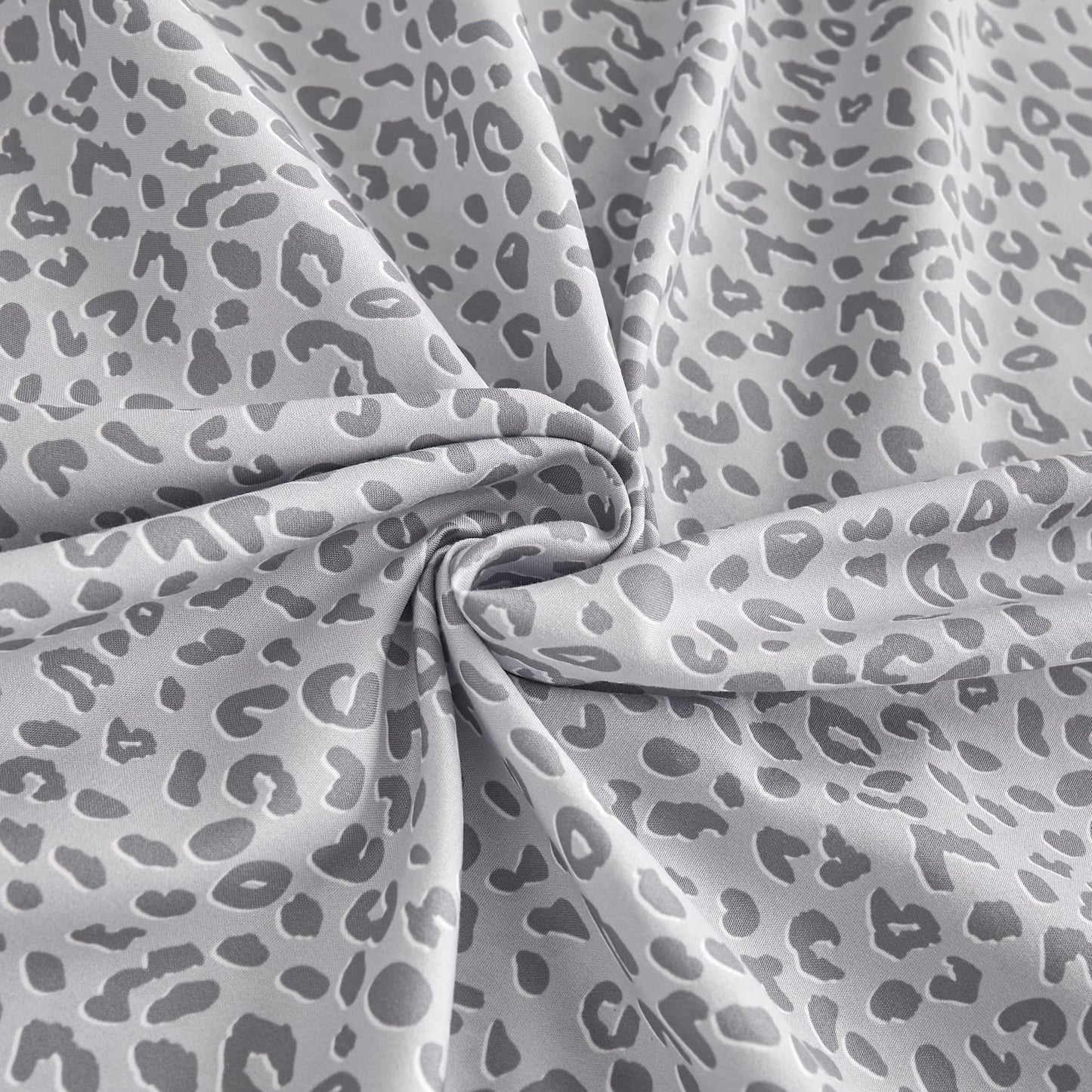 Luxury 3 Piece Leopard Printed Sheet Set