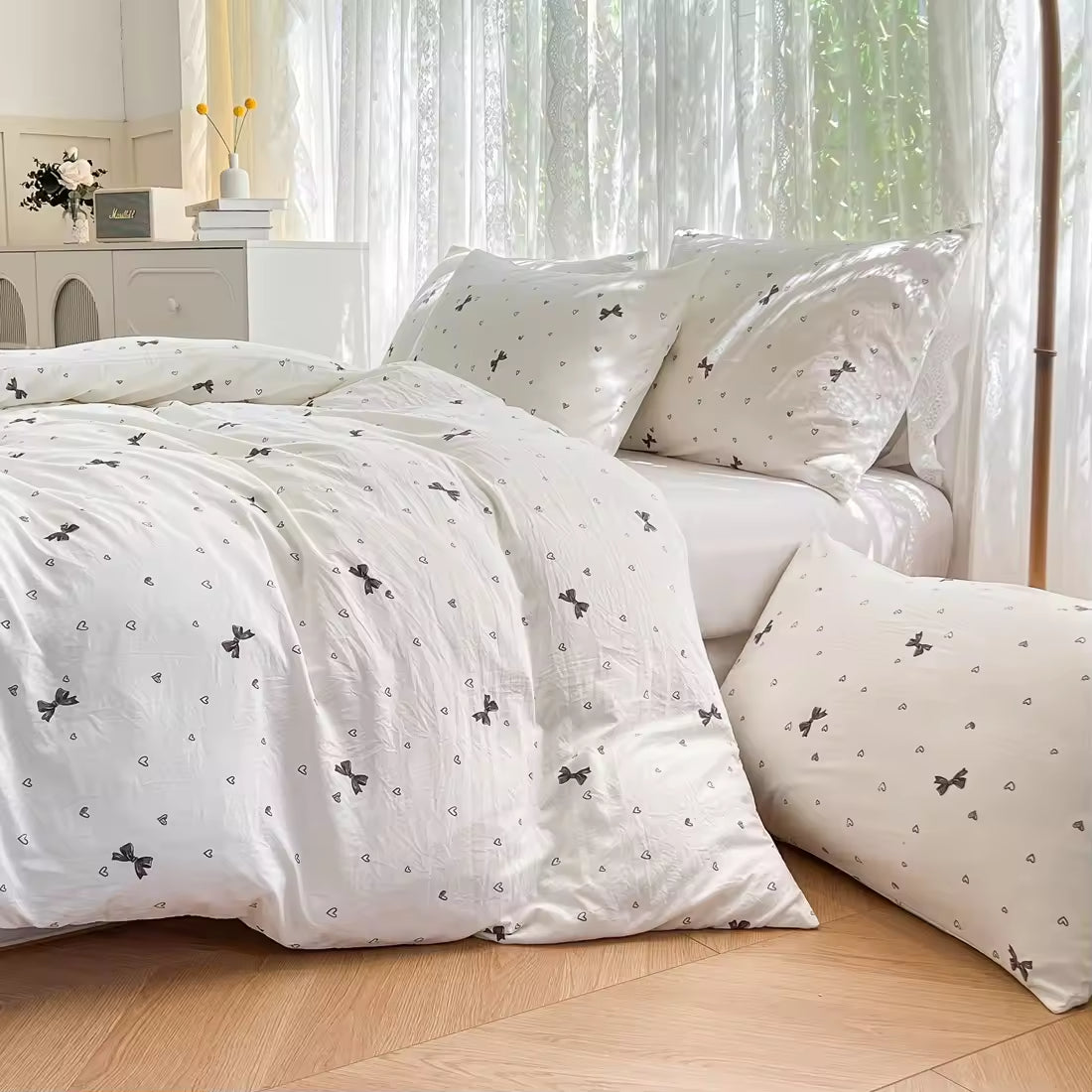 Customized 90gsm Polyester Bow Printed Children Comforter Sets