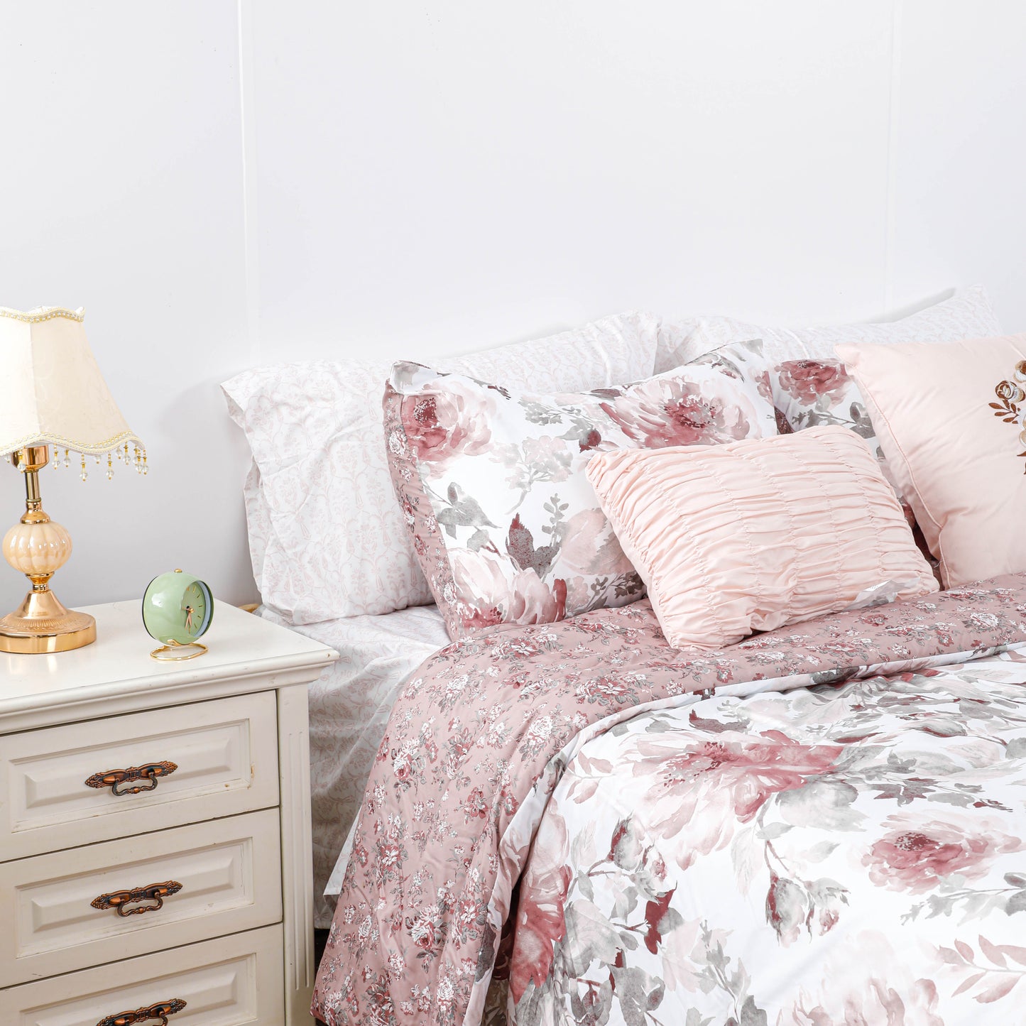 Luxury Six-piece Embroidered Comforter Sets