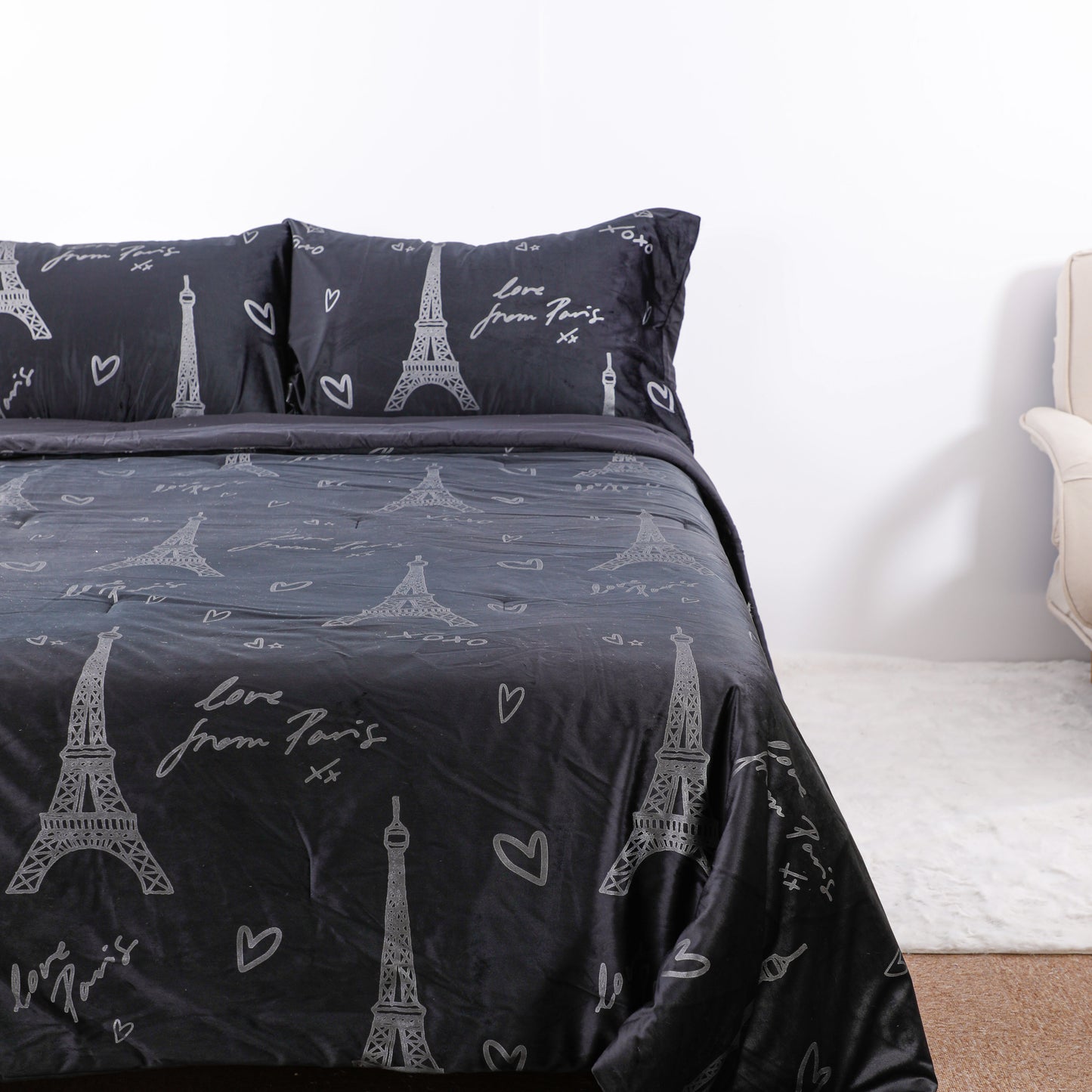 Black Eiffel Tower Print Comforter Sets